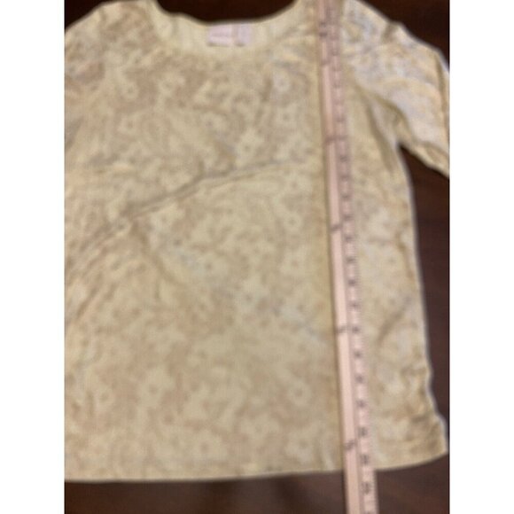 Chico's Floral Knit Top Yellow with Gold Metallic 3/4 Sleeve Ruched Sides Sz 1 - Picture 8 of 9